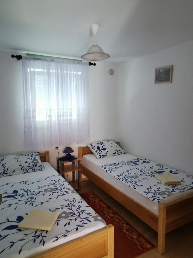 Apartmani Trupeljak Mandre Extérieur photo